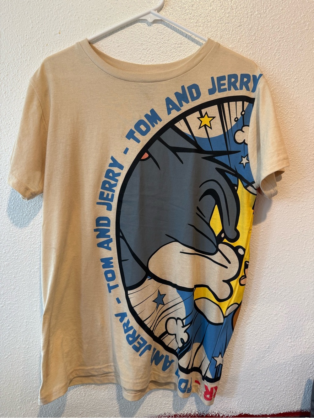 Freeze Beige Tom and Jerry Tee with Blue and Yellow Graphic